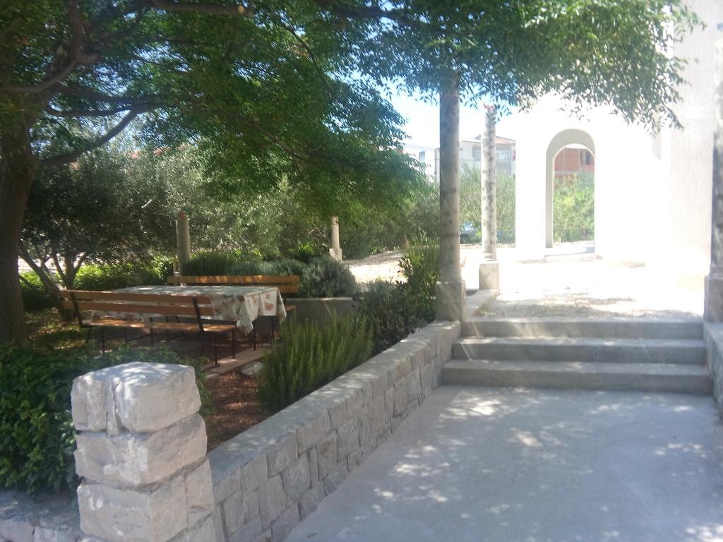 Apartments Erceg Omis Luaran gambar