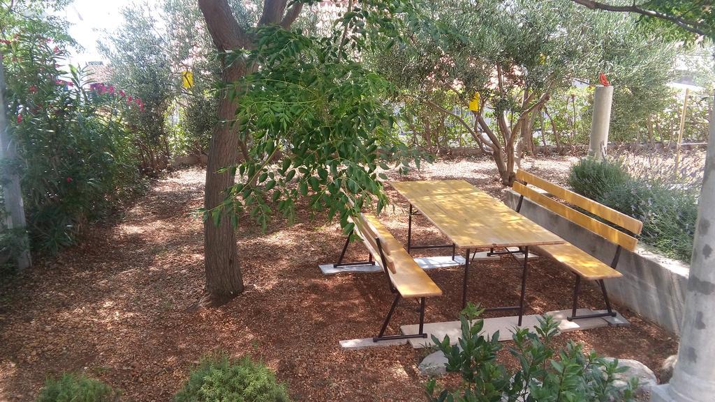 Apartments Erceg Omis Luaran gambar