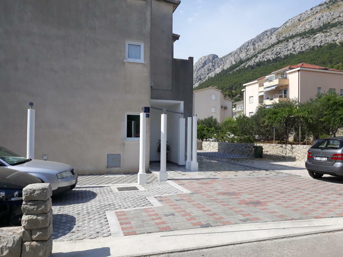 Apartments Erceg Omis Luaran gambar