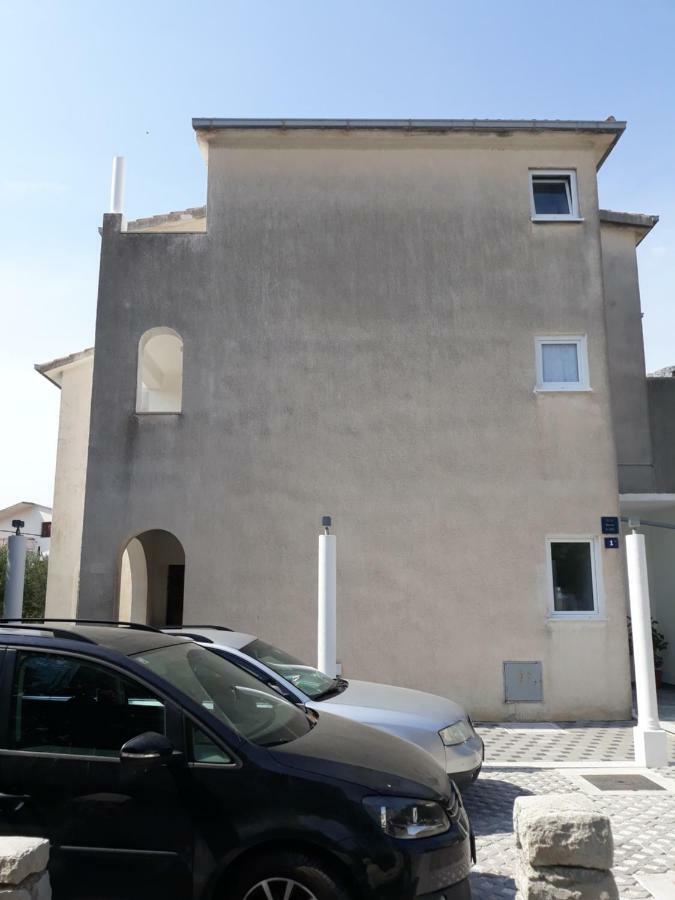 Apartments Erceg Omis Luaran gambar