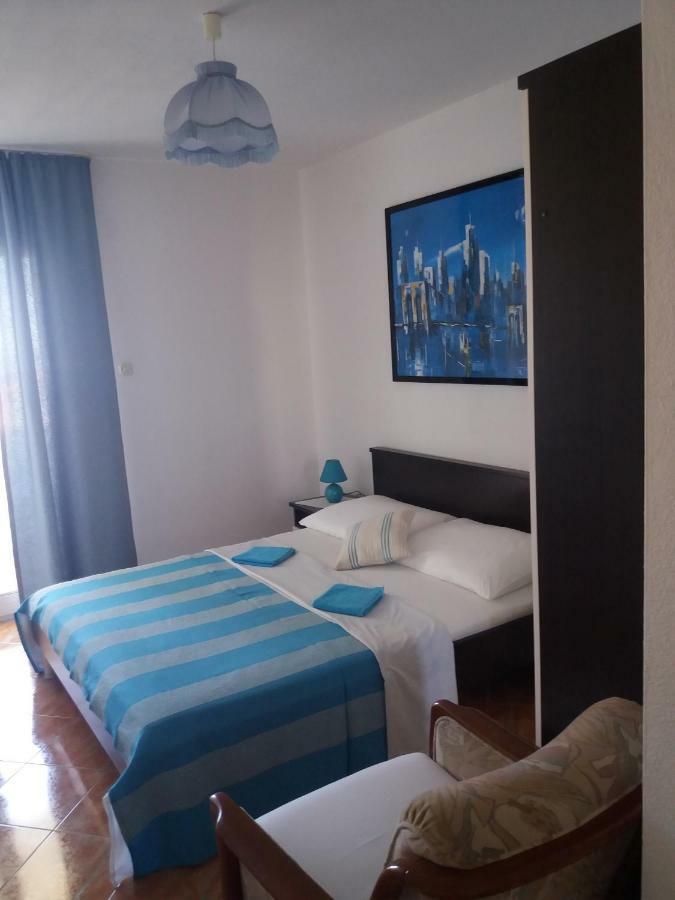 Apartments Erceg Omis Luaran gambar