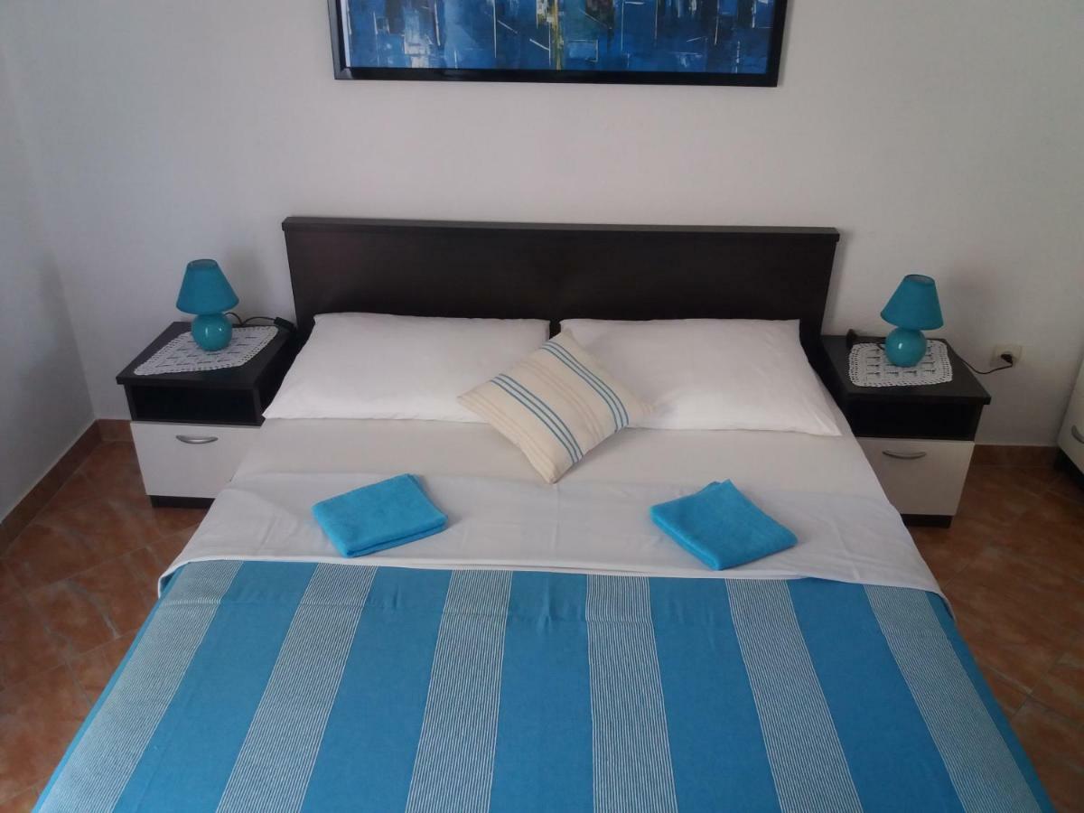 Apartments Erceg Omis Luaran gambar
