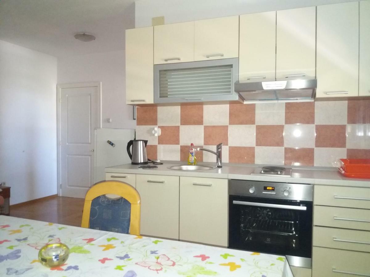 Apartments Erceg Omis Luaran gambar