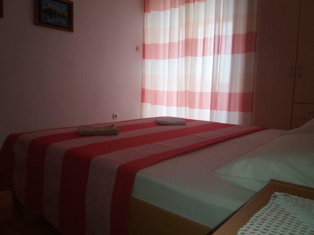Apartments Erceg Omis Luaran gambar