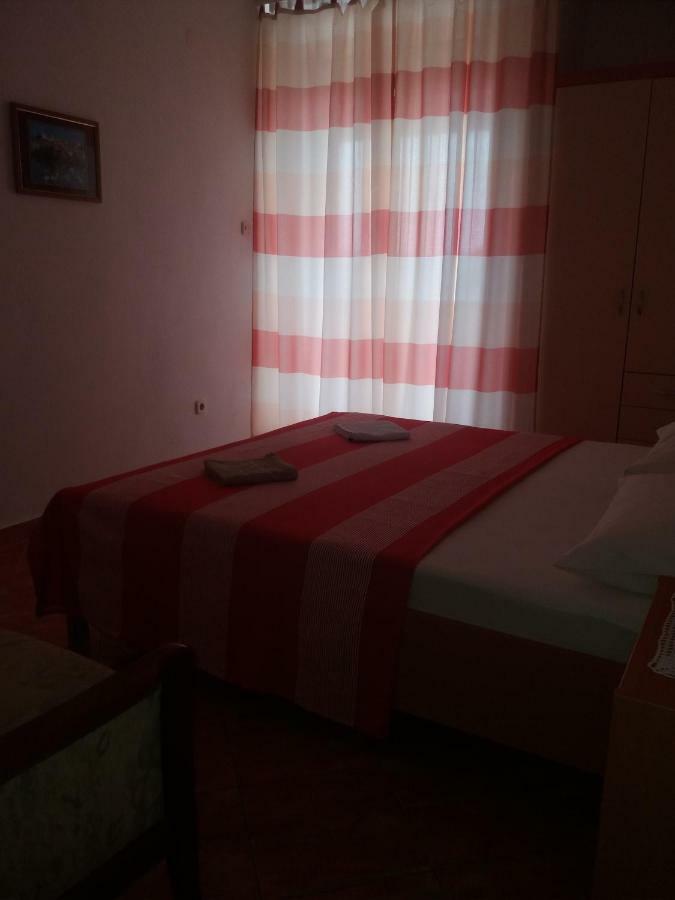 Apartments Erceg Omis Luaran gambar