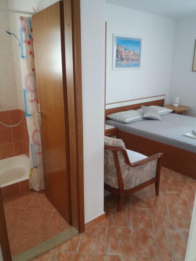 Apartments Erceg Omis Luaran gambar