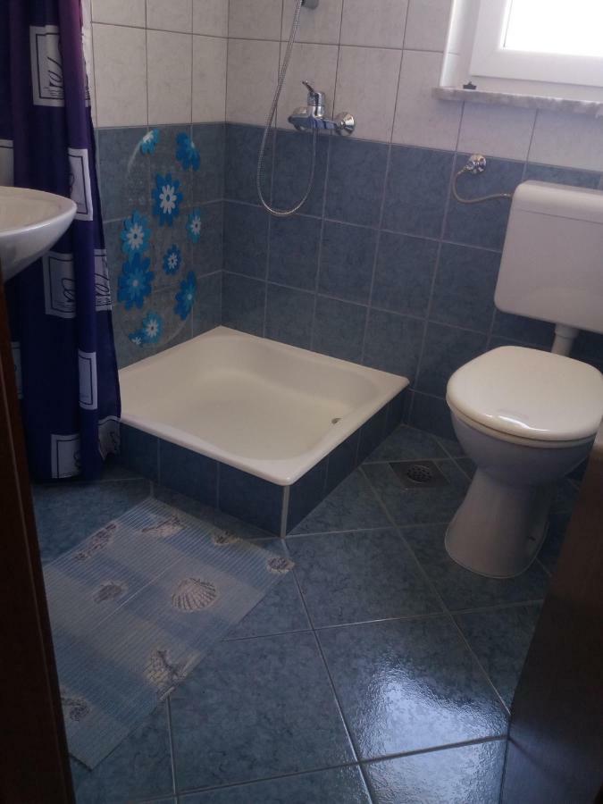Apartments Erceg Omis Luaran gambar