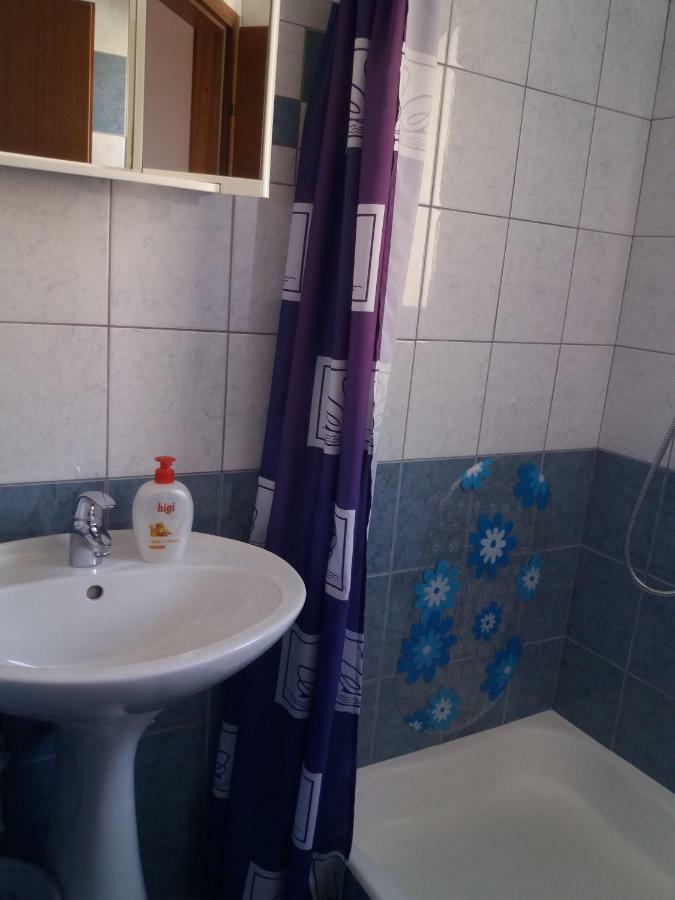 Apartments Erceg Omis Luaran gambar