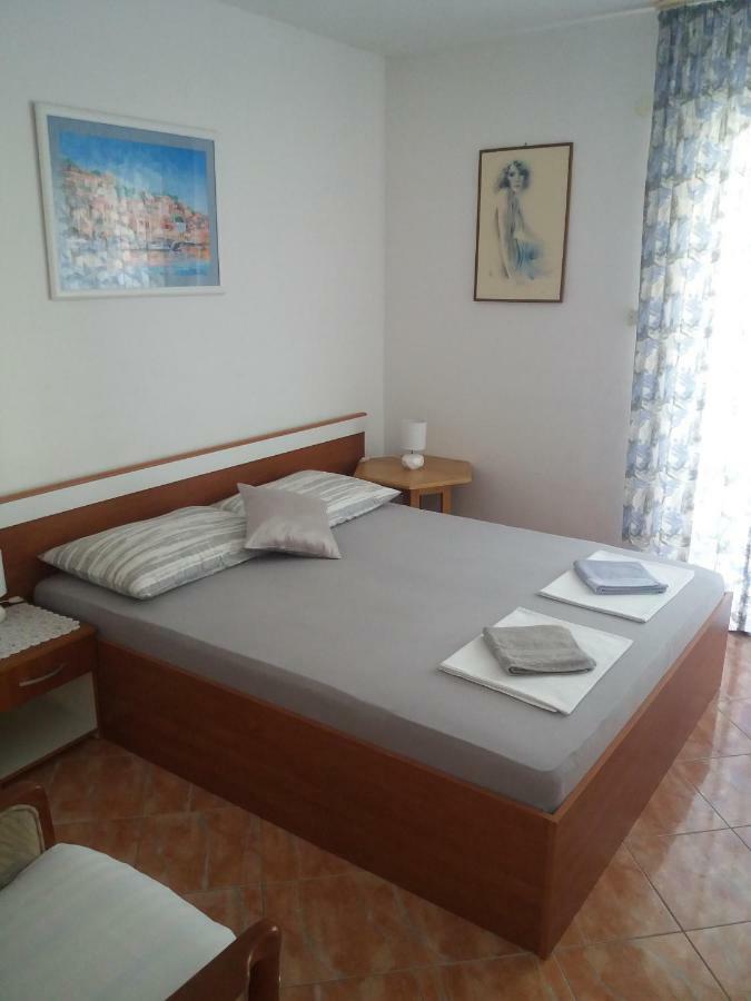 Apartments Erceg Omis Luaran gambar