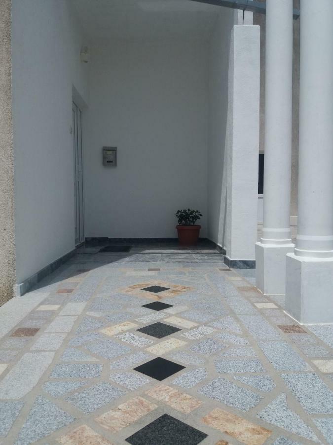 Apartments Erceg Omis Bilik gambar